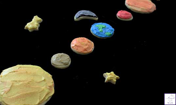 We have been learning about the Solar System and since the boys love to cook, I thought it would be fun for them to help make some a sugar cookie solar system.