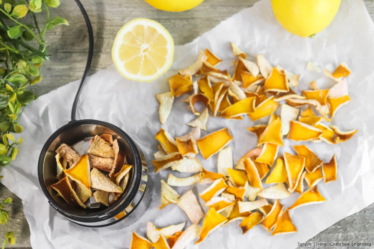 How to Dehydrate Lemon Peels and make Lemon Powder - drying lemon peels