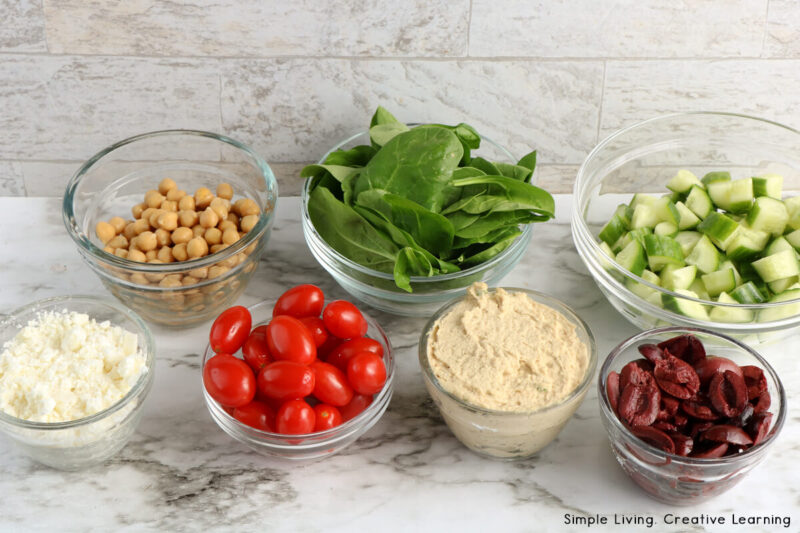 Hummus in bowl