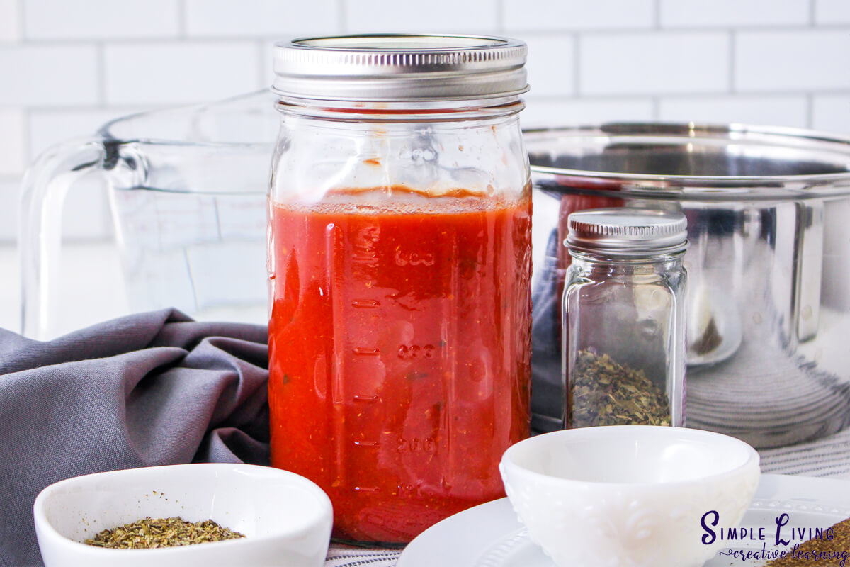Spaghetti Seasoning Mix - seasoning sauce in a jar