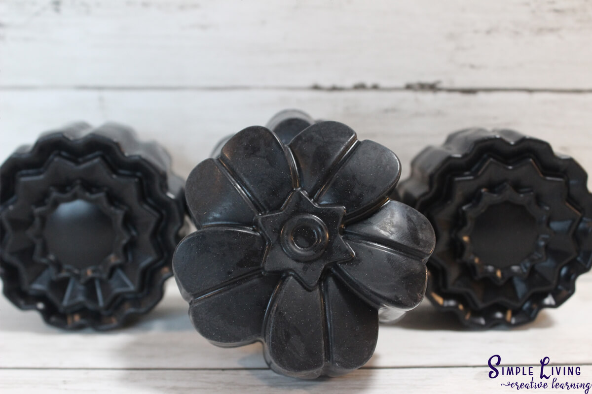 DIY Homemade Charcoal Soap three soap in a row