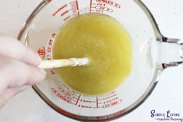 Homemade Natural Sunscreen adding non nano zinc oxide
