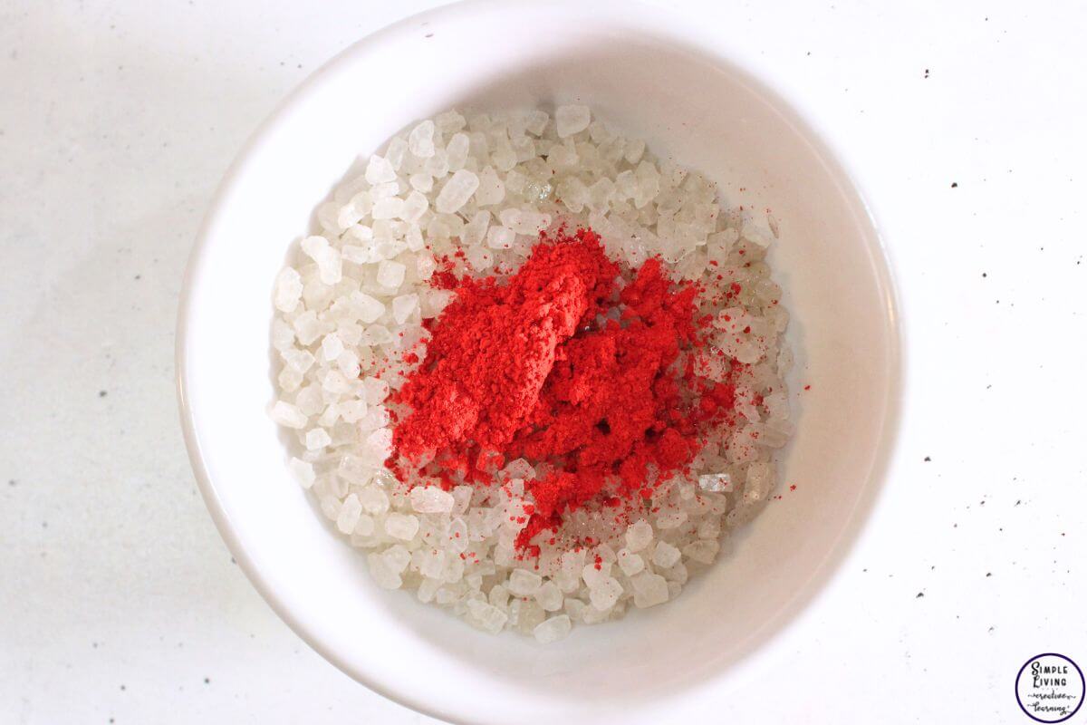 Homemade Candy Cane Bath Salts adding mica powder