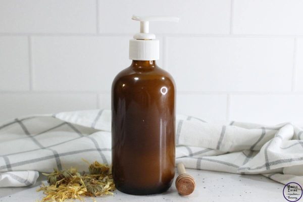 Calendula Facial Cleanser with Honey ready to use