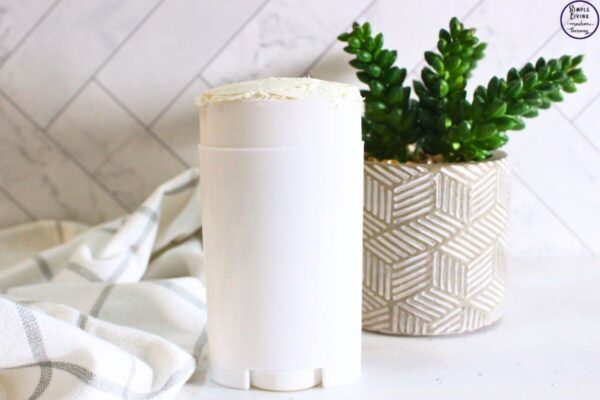 Homemade Deodorant for Sensitive Skin - Without Baking Soda ready to use