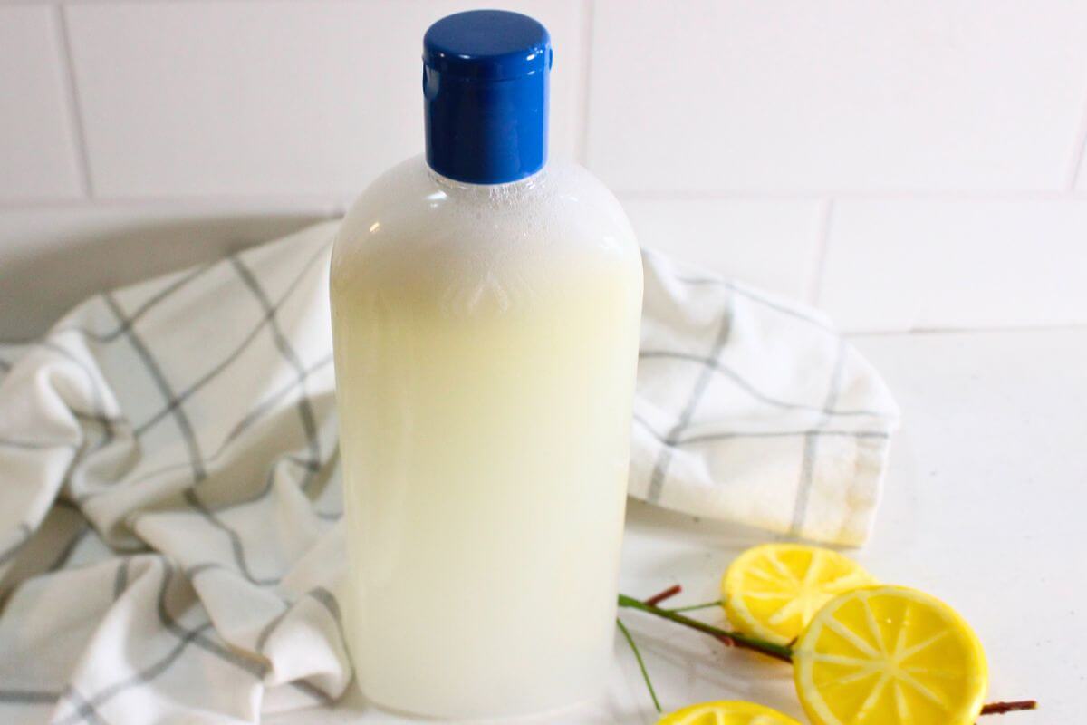Homemade Toilet Cleaner Gel in a bottle with a lid