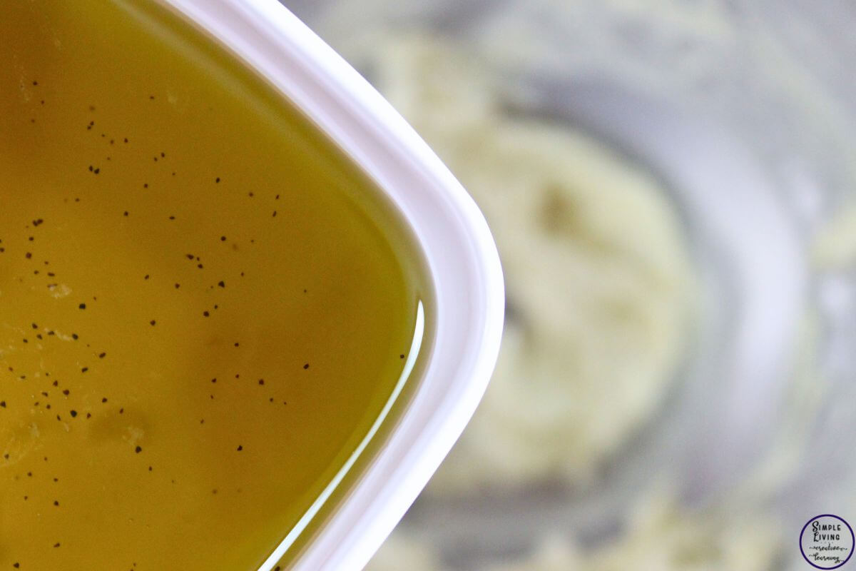 Homemade Leave in Conditioner adding the carrier oil