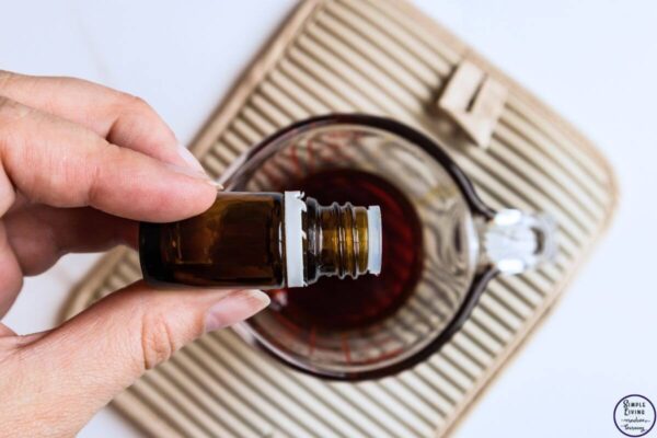 homemade cayenne salve adding essential oils