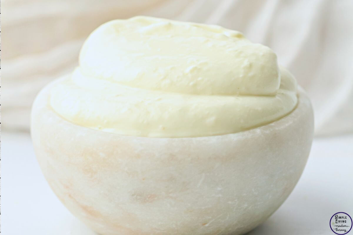 Homemade Cream Cheese Recipe ready to use