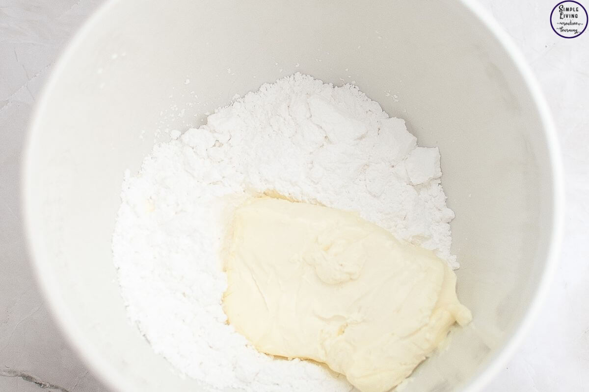 Overnight Sourdough Cinnamon Rolls Recipe make the glaze
